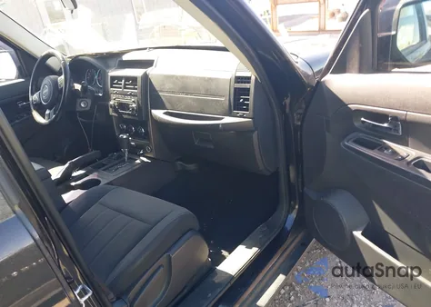 2012 Jeep Liberty Sport из США, поврежденный, VIN 1C4PJMAK0CW140571